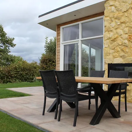 Cozy Garden W Fireplace Tatil Evi *