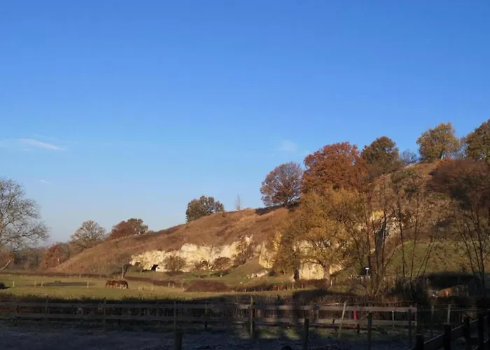 Cozy Garden W Fireplace * Bemelen