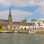 Feriehus Cozy Garden W Fireplace *